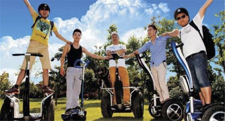 �ĸ￪��40���� ���ǽ�ͨ���ߵ��ݱ�����