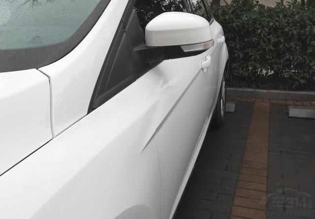 ���Ŷ��ֳ�˭��˭��ڣ����ſ������ǰ�