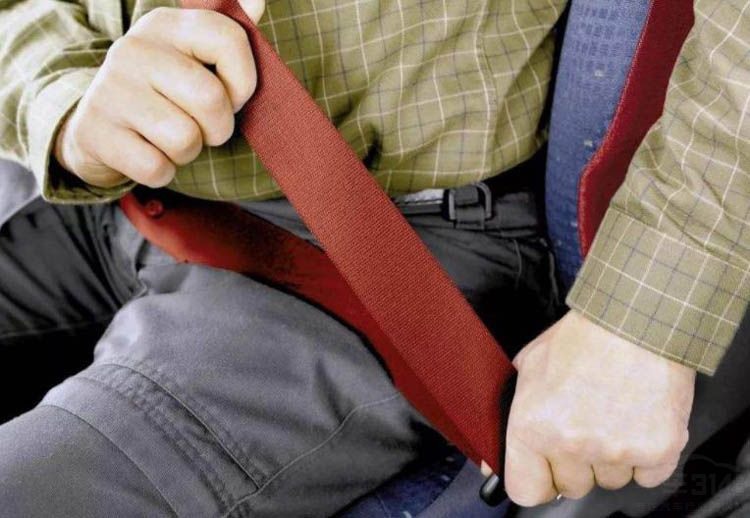 ���������û���𣿶Բ����̵��� �д���