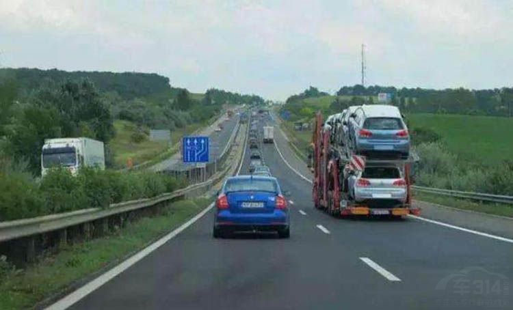 ���ڸ������ ����˾��������Ҫ��������