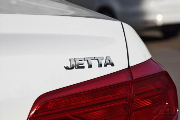 不挂大众标志的大众车 你会考虑购买吗? 不挂大众标志的大众车 你会考虑购买吗?