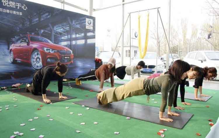 ������BMW 3ϵ�����ٵ�ϲ����Բ����Ļ