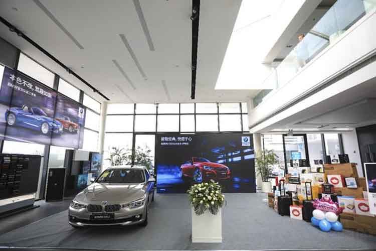 �ϱ���BMW3ϵ����ϲ������3����ж���