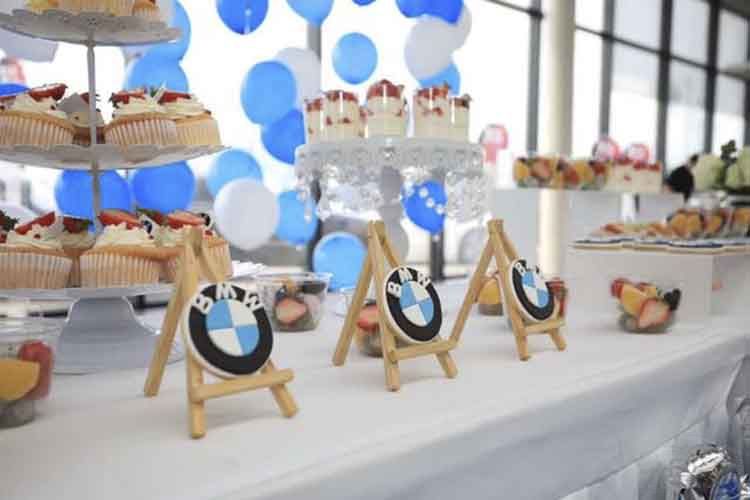 �ϱ���BMW3ϵ����ϲ������3����ж���