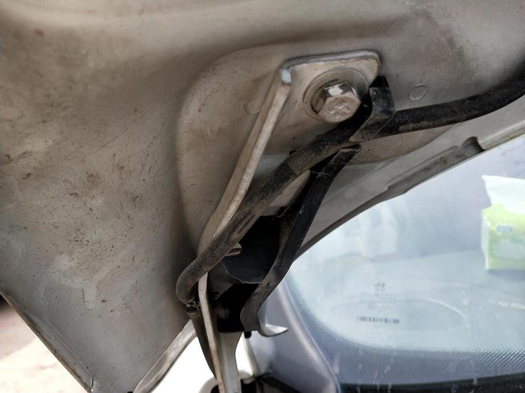 只有事故没有故事!揭秘“美女一手代步车” 只有事故没有故事!揭秘“美女一手代步车”