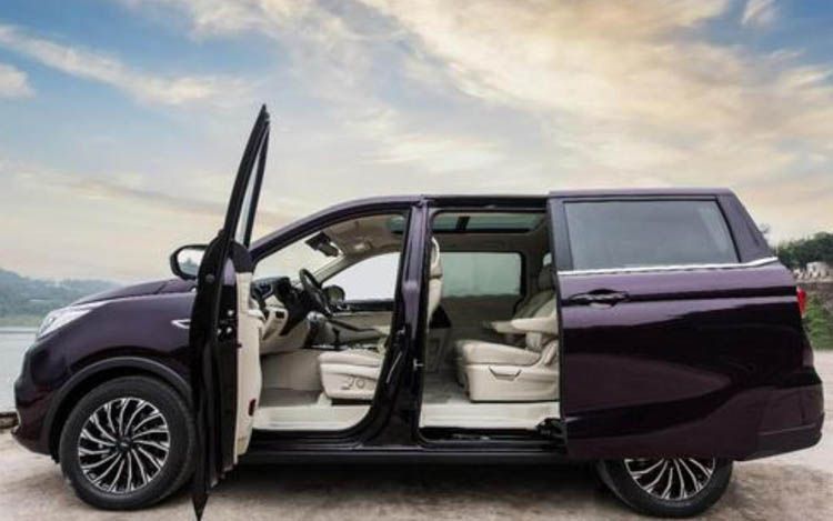 ���е�6��MPV Ϊʲô�������ò໬�ţ�