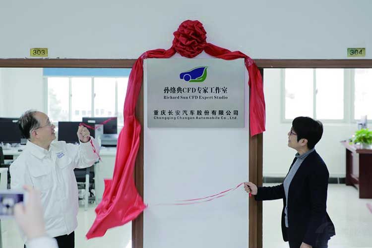 ���Ǳ��˵�ר�ң�ǣͷ�ƶ����Ҽ��ı�׼