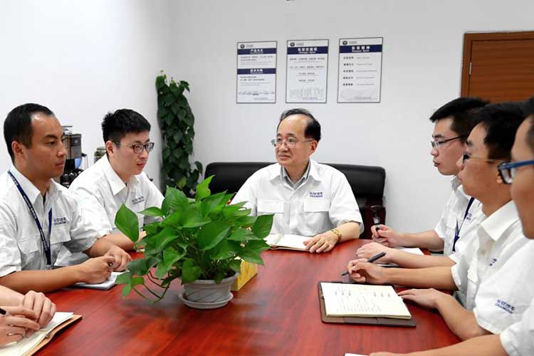 ���Ǳ��˵�ר�ң�ǣͷ�ƶ����Ҽ��ı�׼