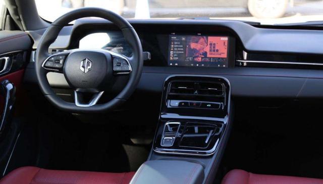 个性代步工具 纯电动汽车的四款"另类"! 个性代步工具 纯电动汽车的四款"另类"!