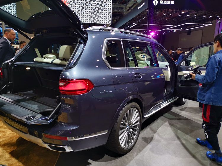 ����X7�����Ϻ���չ ȫ�ߴ�SUVʷ�����