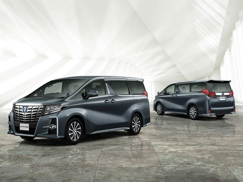 丰田埃尔法2.5L双擎比3.5L 丰田埃尔法2.5L双擎比3.5L V6还贵3万多!