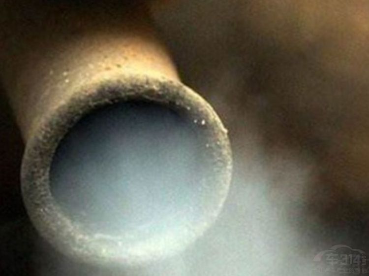 汽车上这个最具争议的鸡肋配置 其实真没用 汽车上这个最具争议的鸡肋配置 其实真没用