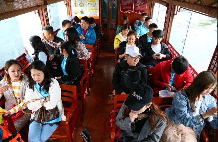 ǧ�����˹���--�μ�ý���Լݻ� Բ������