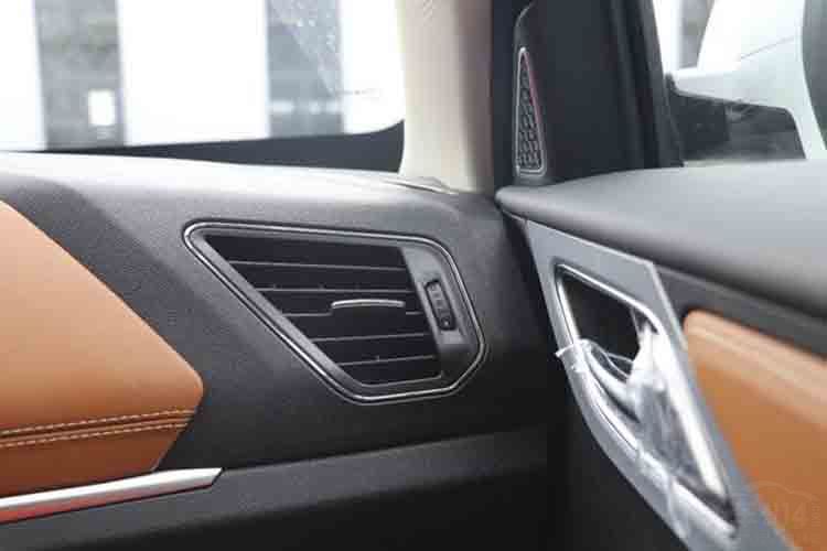 ���Լ۱ȵ�T300Сǿ�浽����ʲô��ͬ��