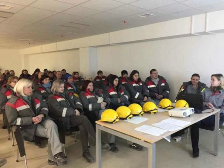 迈入全球化新阶段 迈入全球化新阶段