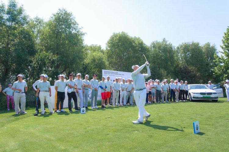 2019��BMW���߶�������ʯ��ׯվ��Ļ