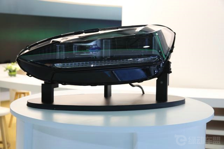 ���¶������ �����������������Ϻ�CESչ