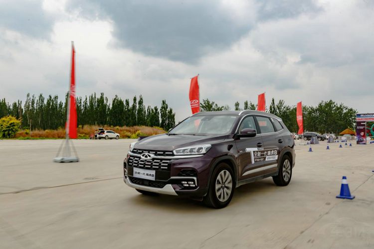 ȫ��һ����8���з������߹��峵��������@ʯ��ׯվ