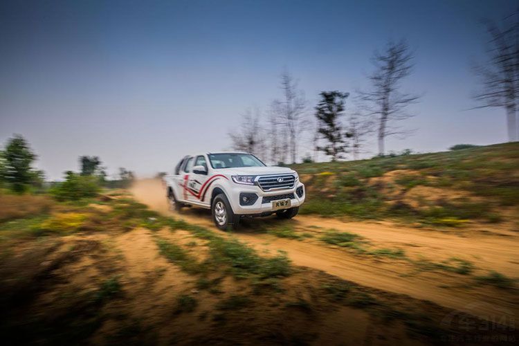 8.68万起 长城皮卡风骏7汽油国六河北上市 8.68万起 长城皮卡风骏7汽油国六河北上市