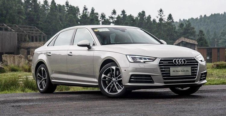 ��������Ͷ�����У�������ζ�������أ�