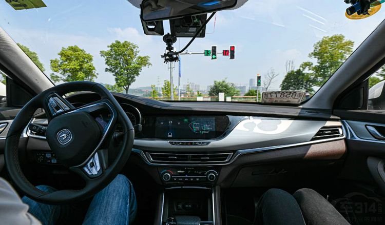 从电影驶向现实 从电影驶向现实