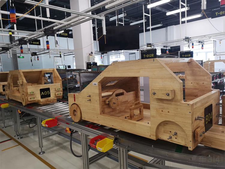 领克张家口工厂为何敢完全开放 秘密在这里 领克张家口工厂为何敢完全开放 秘密在这里