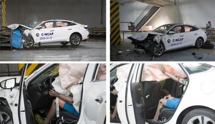 ��˹����ײ���ԣ�A�����90�� �ֳ�����