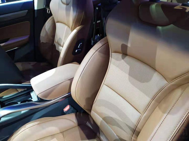 ������ԽPRO�ɶ���չ��ʽ���� ��9.88����