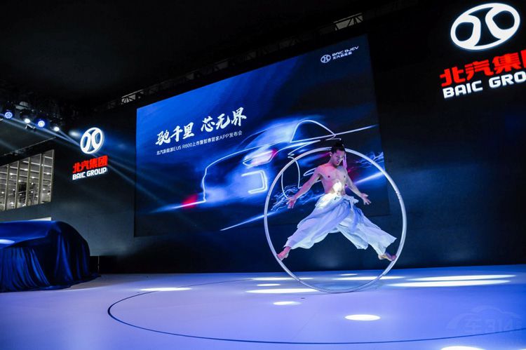 �ɶ���չ����������Դ��Ӳ�˲�Ʒ�˶�����