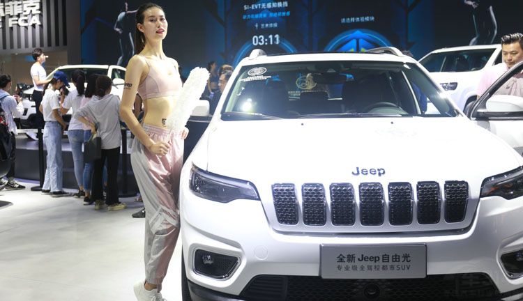 �ɶ���չƯ����ģ�̵㣬��ȷ������������