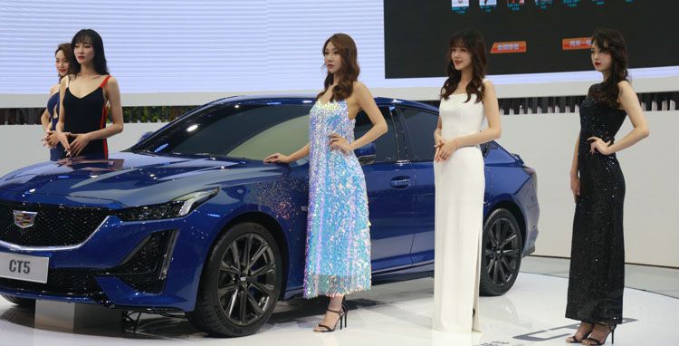 �ɶ���չƯ����ģ�̵㣬��ȷ������������