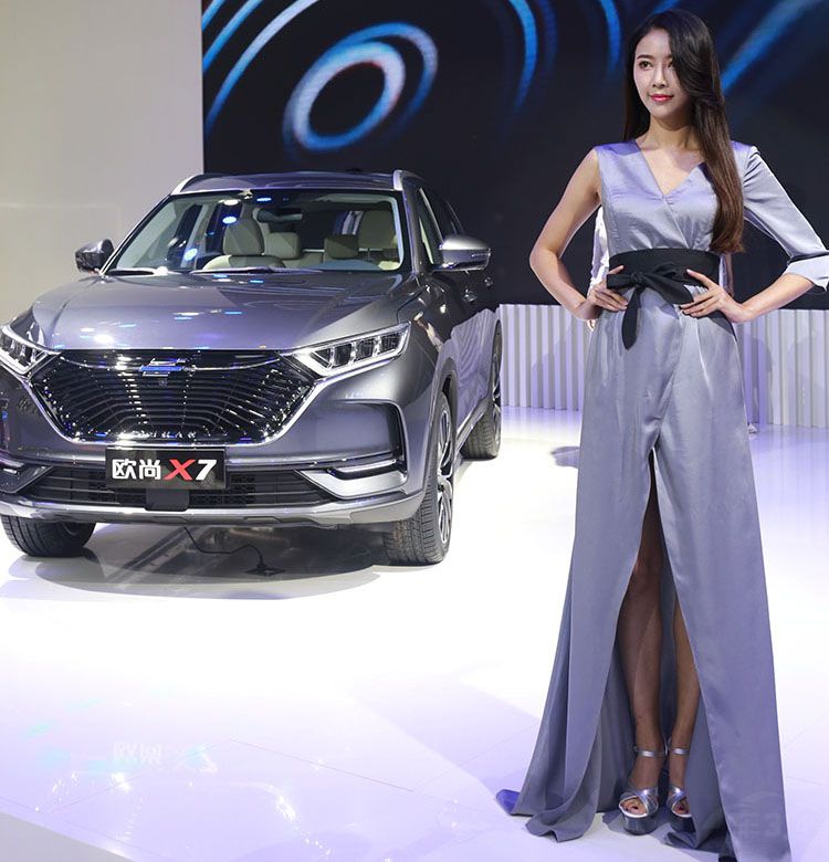 �ɶ���չƯ����ģ�̵㣬��ȷ������������