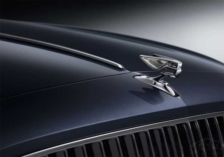 ����100���� ����ȫ�·ɳ�Ϊ����˼��ȣ�