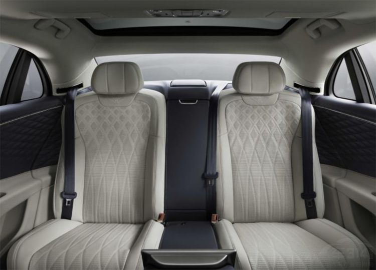 ����100���� ����ȫ�·ɳ�Ϊ����˼��ȣ�