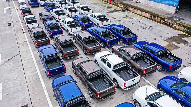 �����ڶ�����5000����ר����ʻ�򱱾�