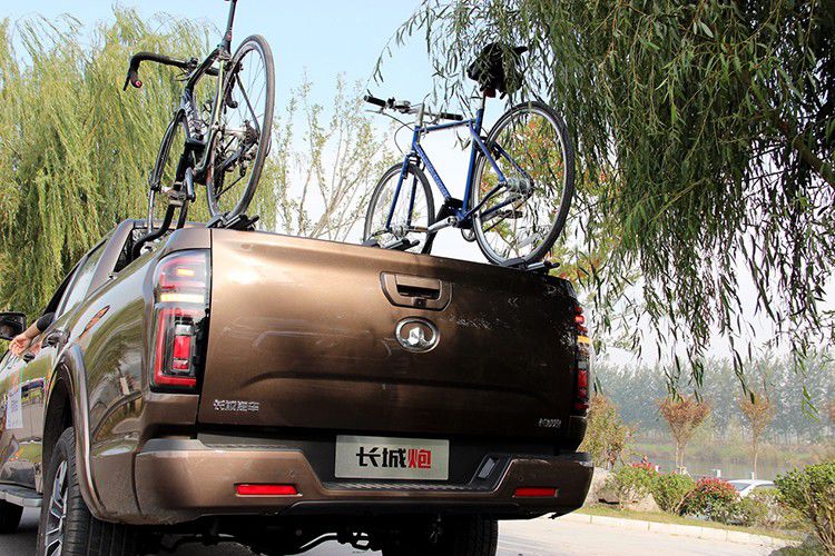 �����ڶ�����5000����ר����ʻ�򱱾�