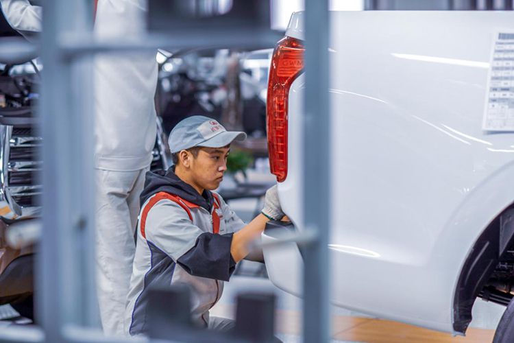 �����ڶ�����5000����ר����ʻ�򱱾�