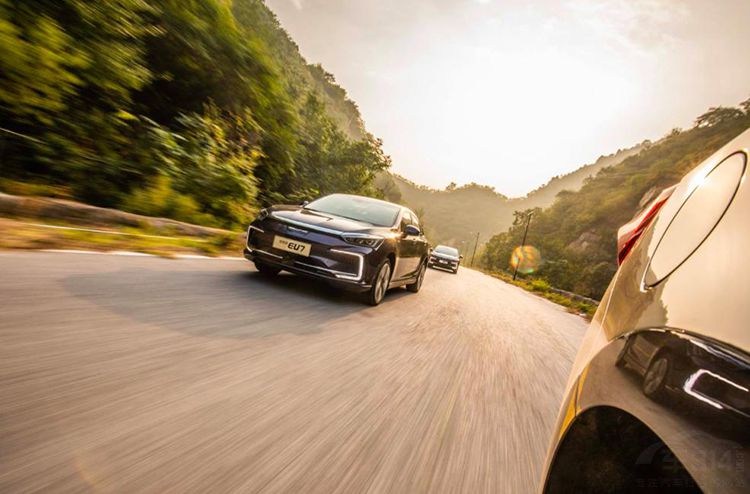 �ٻ��г��Ͽ�