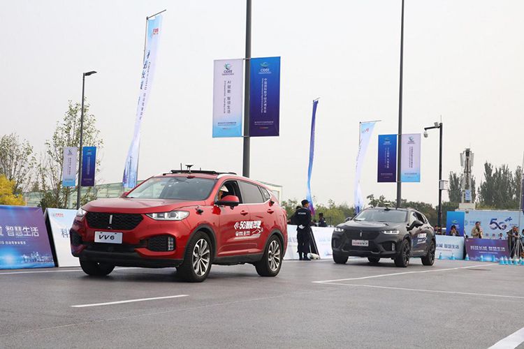 �۽������Ļ���