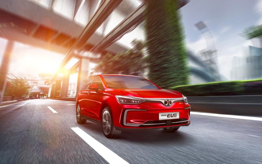 BEIJING-EU5夯实纯电动“王者之车”地位 BEIJING-EU5夯实纯电动“王者之车”地位