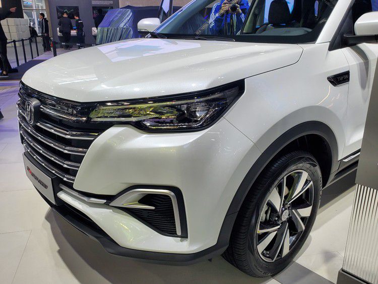 2019���ݳ�չ��ȫ��SUV����CS55 PLUS����