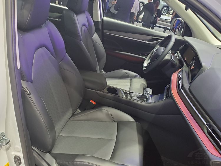 2019���ݳ�չ��ȫ��SUV����CS55 PLUS����