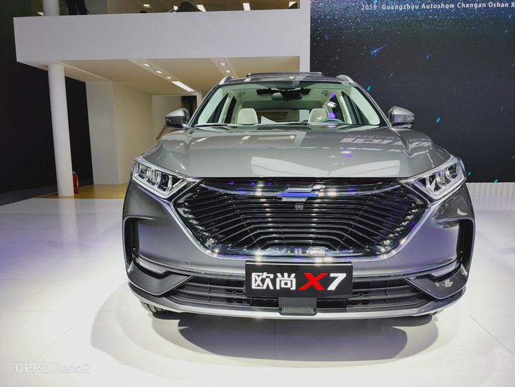 2019���ݳ�չ��ŷ��X7�ֳ��� ��֤����ʵ��