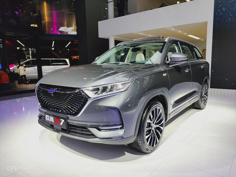 2019���ݳ�չ��ŷ��X7�ֳ��� ��֤����ʵ��