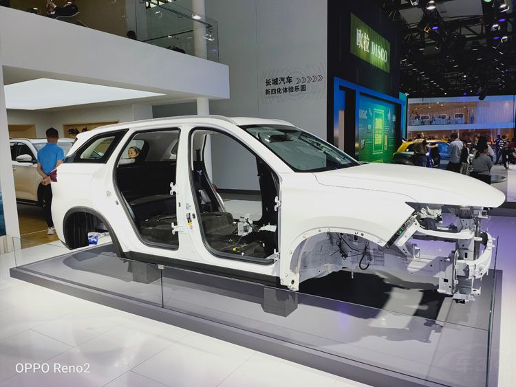 2019���ݳ�չ��ŷ��X7�ֳ��� ��֤����ʵ��