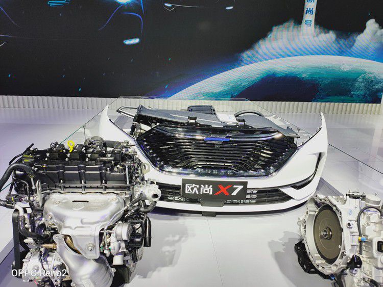 2019���ݳ�չ��ŷ��X7�ֳ��� ��֤����ʵ��