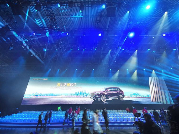 ��;X95���� SUV�г��ֽ�����һƥ�º���