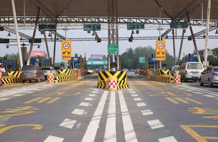 全国近7成汽车都安装了ETC 你还不想安? 全国近7成汽车都安装了ETC 你还不想安?