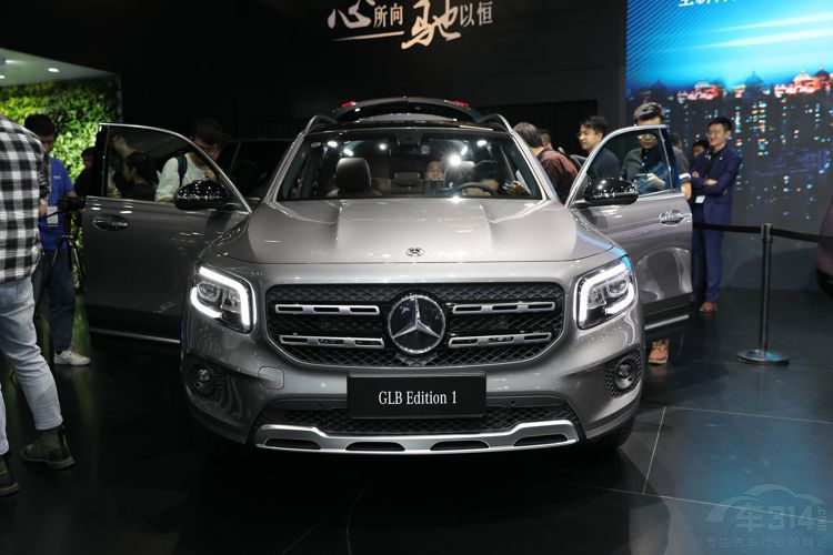 ����GLB���Ǹ����� �Ȱµ�Q5L�� ����������