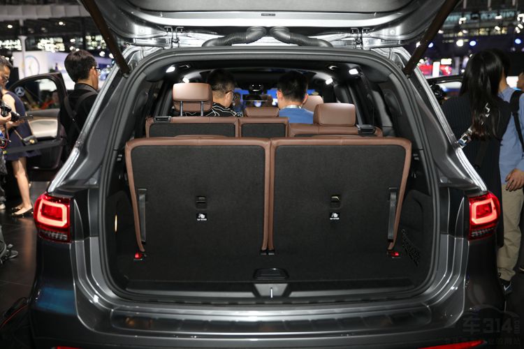 为何奔驰GLB不值得买?网友:排量只1.3T! 为何奔驰GLB不值得买?网友:排量只1.3T!